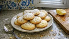 Bolachas de manteiga e limão: douradinhas, fáceis e com aroma cítrico