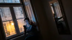 10 citações sobre narcisismo para reconhecer padrões e proteger a tua autoestima