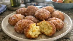 Bolos de azeite fritos com laranja e erva-doce: dourados por fora, macios por dentro