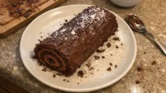 Tronco de Natal fácil no robot de cozinha: fofo, guloso e simples de fazer