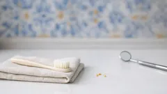 Tártaro nos dentes: o que é, como remover em segurança e como evitar que volte