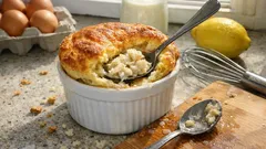 Soufflé de peixe alto e cremoso: o truque das claras em castelo