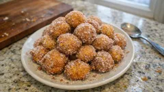 Fritos de Natal fofos e dourados: receita tradicional com açúcar e canela