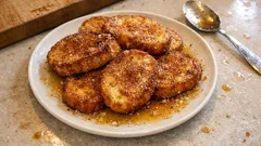 Rabanadas de forno: douradas, leves e com calda de laranja e limão